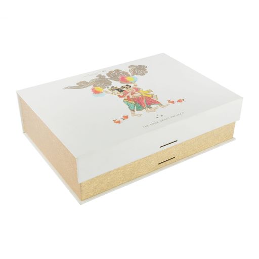 natural and artistic